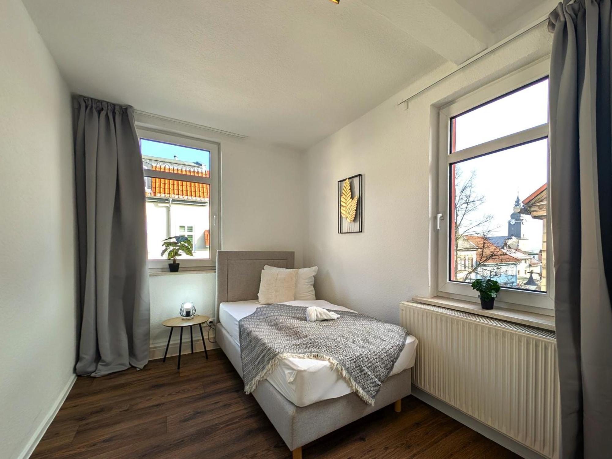 Bohnapartments - Topfmarkt Xxl - Neu In Zentrumslage, Vollausstattung, Wlan, Parkplaetze Ilmenau