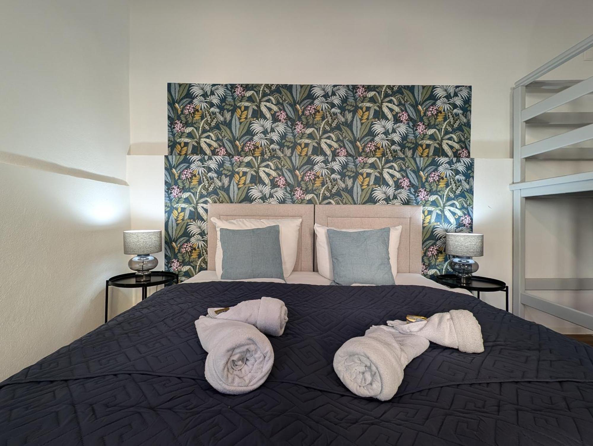 Apartment Bohnapartments - Topfmarkt Xxl - Neu In Zentrumslage, Vollausstattung, Wlan, Parkplaetze Ilmenau